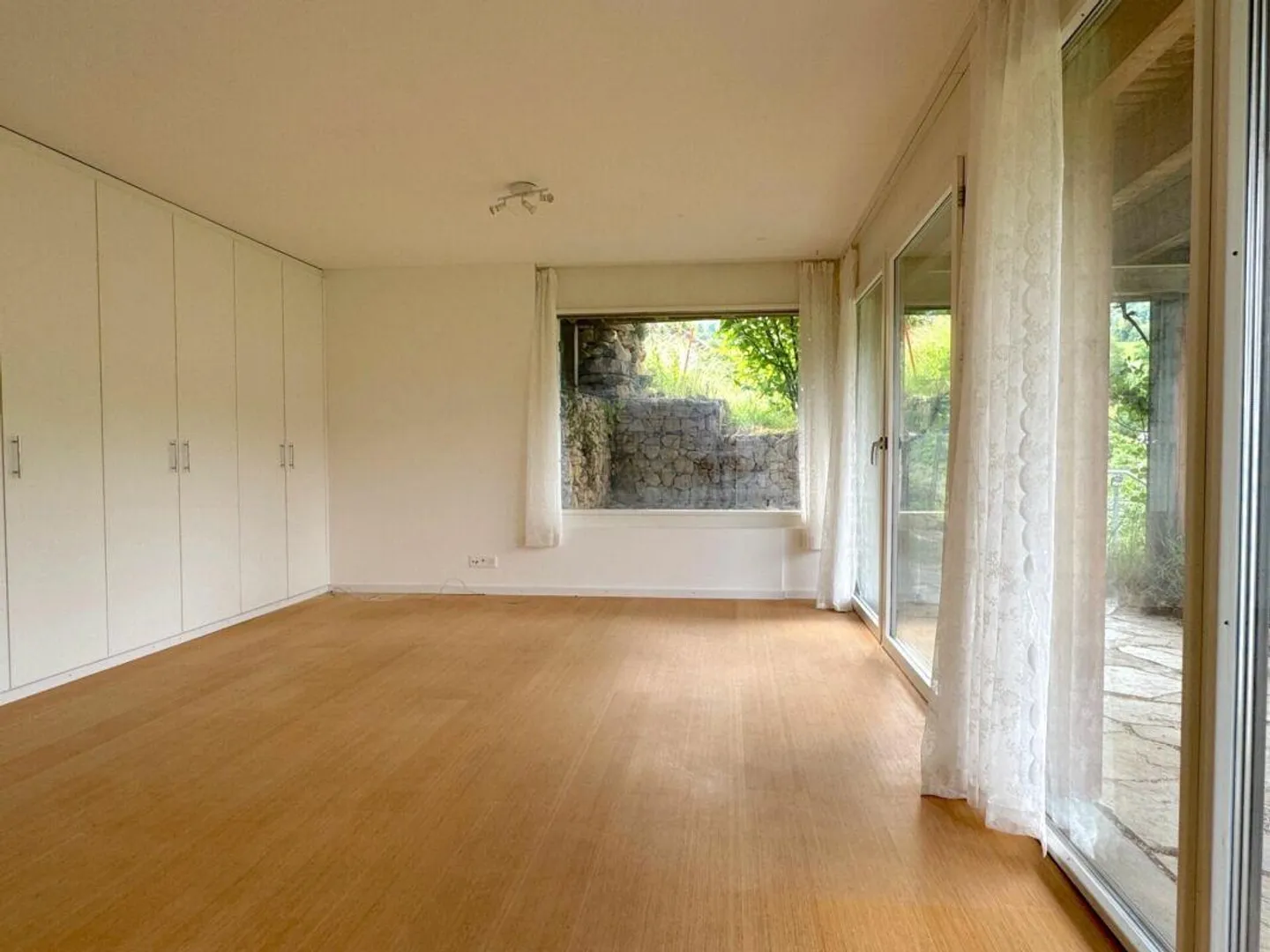 Grosszügige Familienliegenschaft am Sonnenhang von Oberdorf BL - Foto 15 von 23
