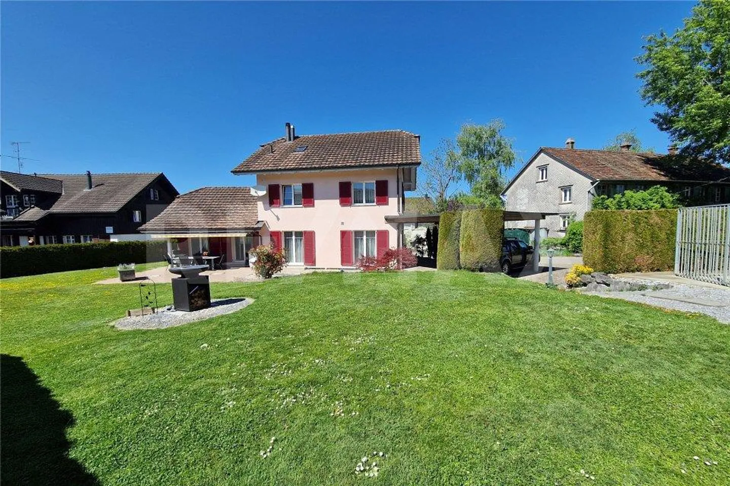 Lichtdurchflutetes 6.5 Zimmer Landhaus im ländlichen Andwil TG - Foto 9 von 13