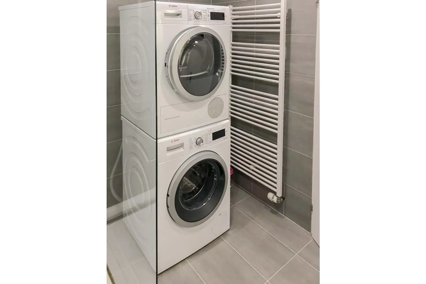 Vivre à bas prix ou bien immobilier d'investissement - rénové, lumineux 3.5 pièces... - Photo 8 sur 11