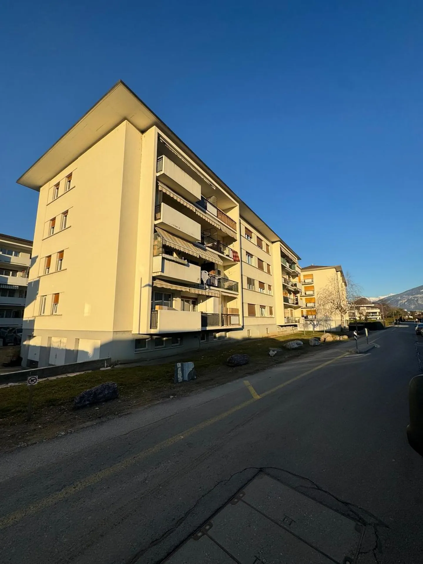 Superbo appartamento nel centro di Vétroz - Foto 2 di 13