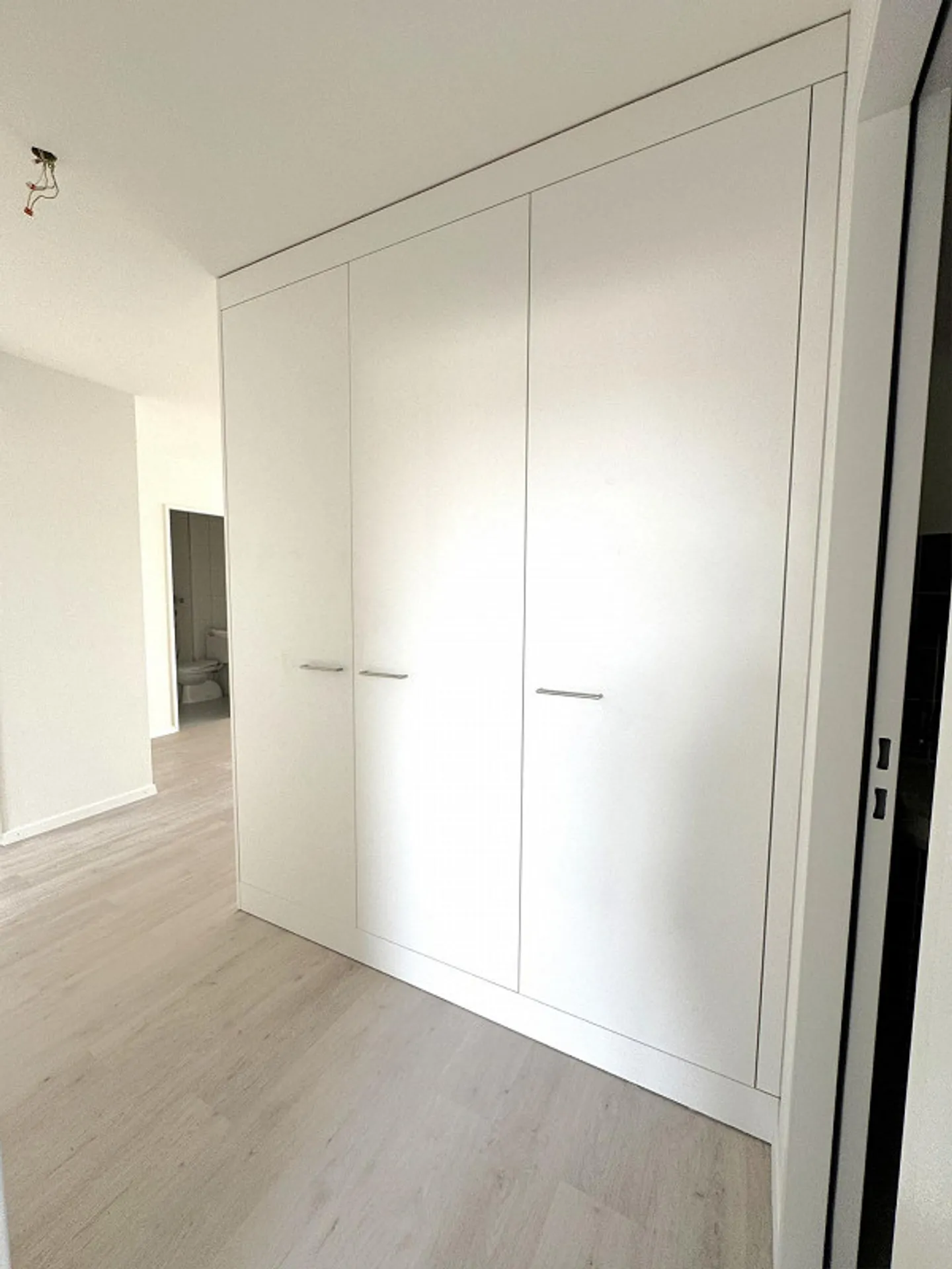 Grosszügige 4.5 Zimmerwohnung im 2.OG - Foto 9 von 13