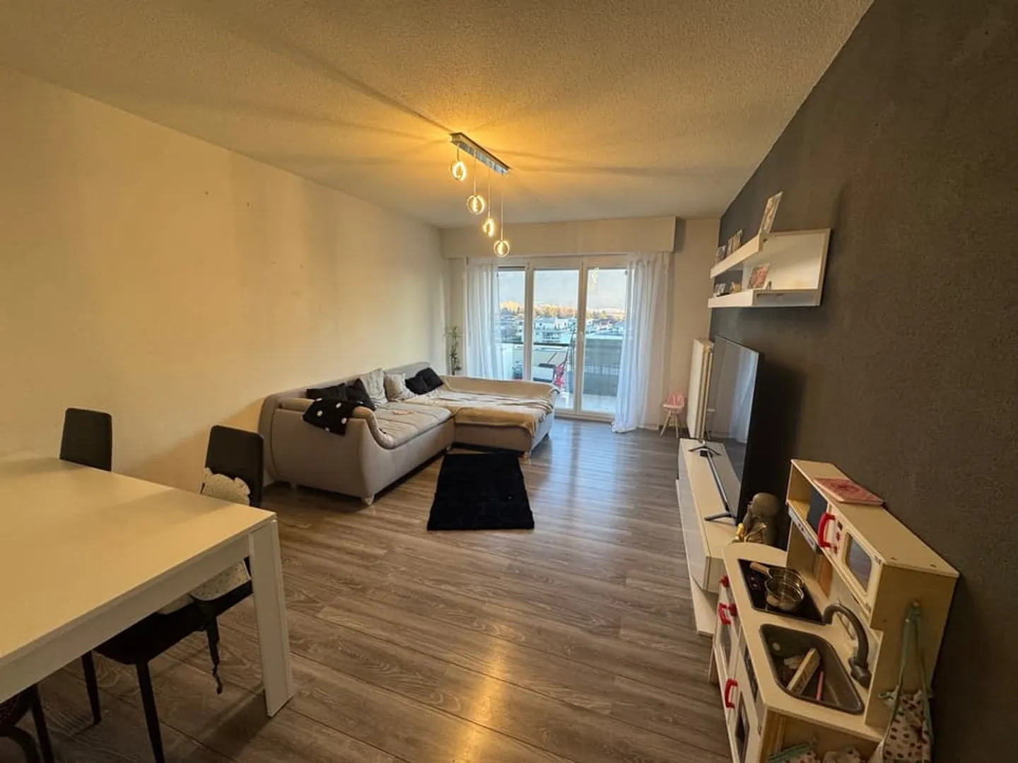 Superbo appartamento nel centro di Vétroz - Foto 4 di 13