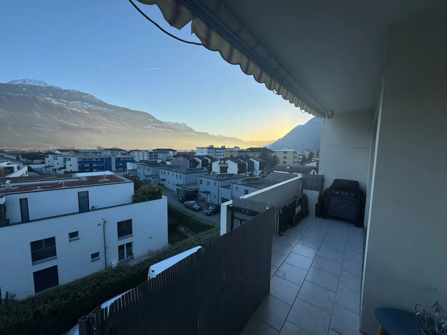 Superbo appartamento nel centro di Vétroz - Foto 6 di 13