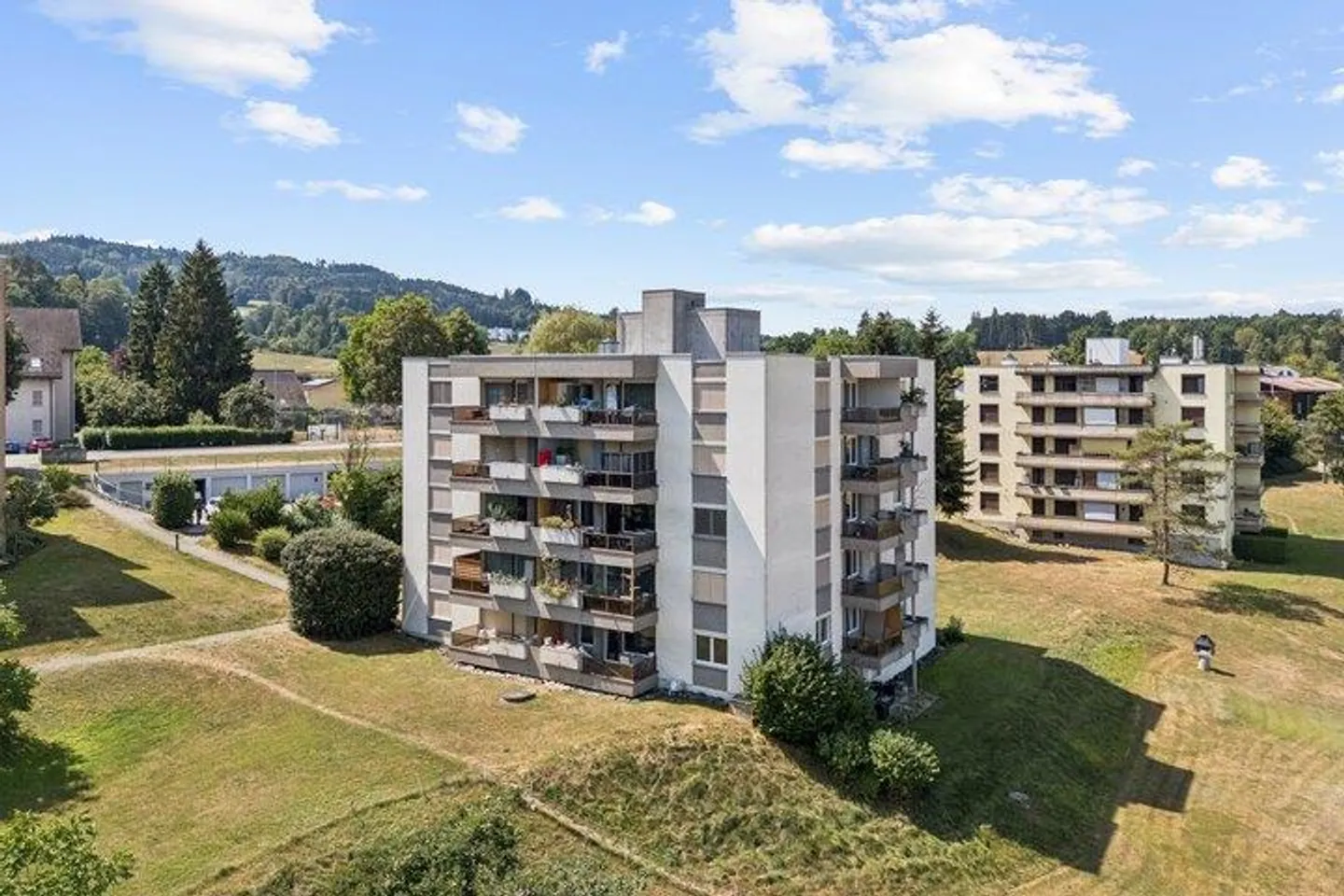 APPARTEMENT EN COPROPRIÉTÉ 3.5 PIÈCES NEUF DANS UN EMPLACEMENT ATTRACTIF - Photo 7 sur 8