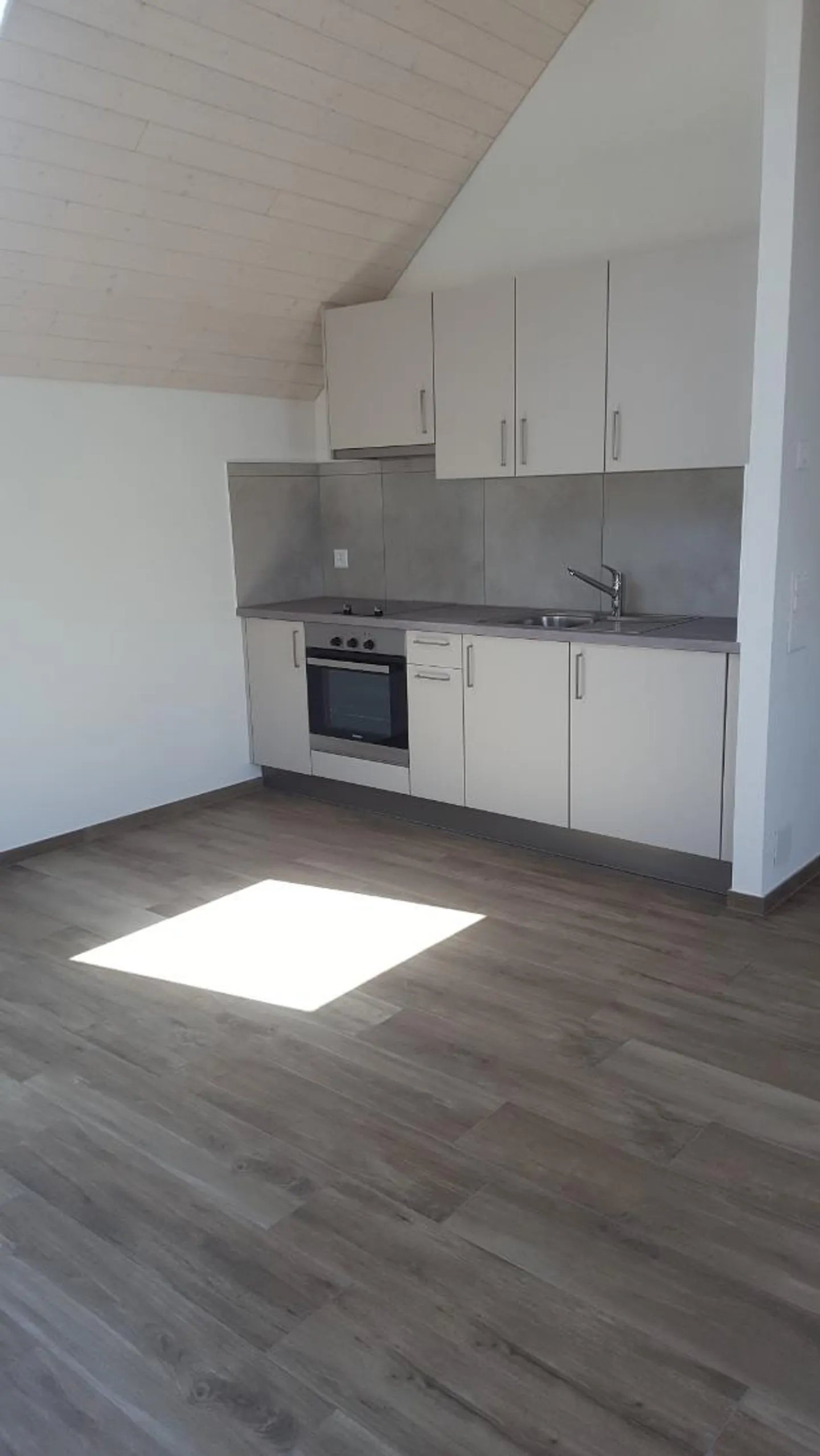 1-Zimmer-Wohnung - Foto 1 von 13