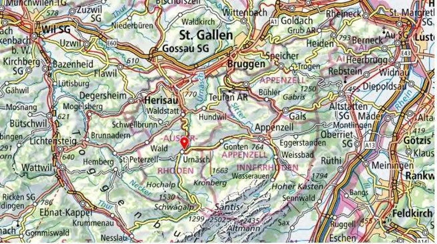 *Wohn- und Geschäftshaus* - Foto 8 von 13