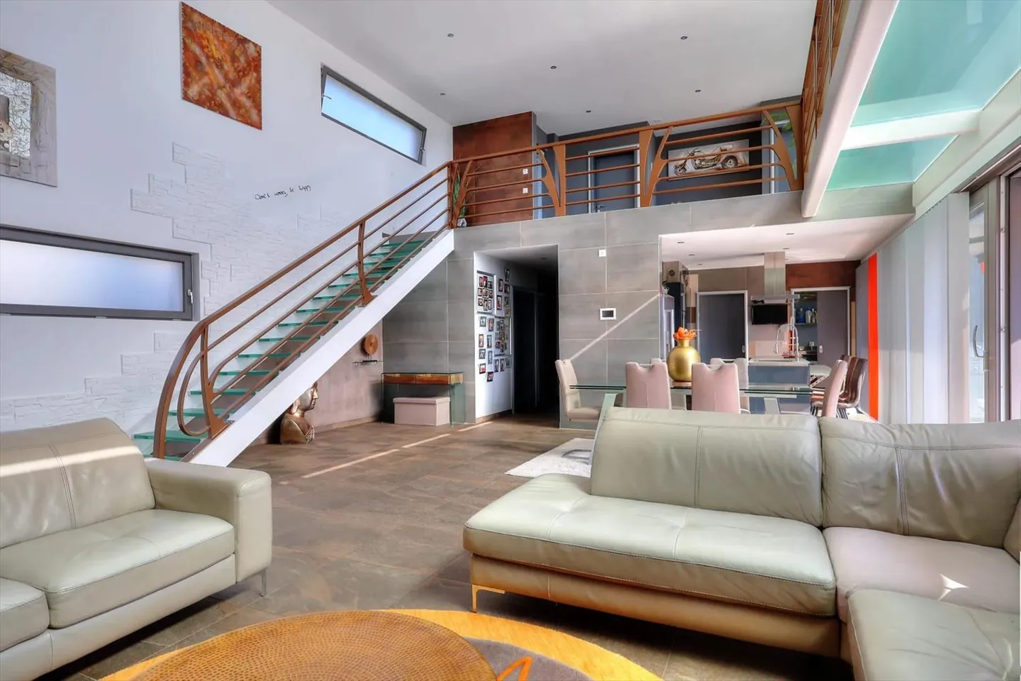 Villa prestigieuse avec 6,5 pièces, piscine et ascenseur - Photo 4 sur 10