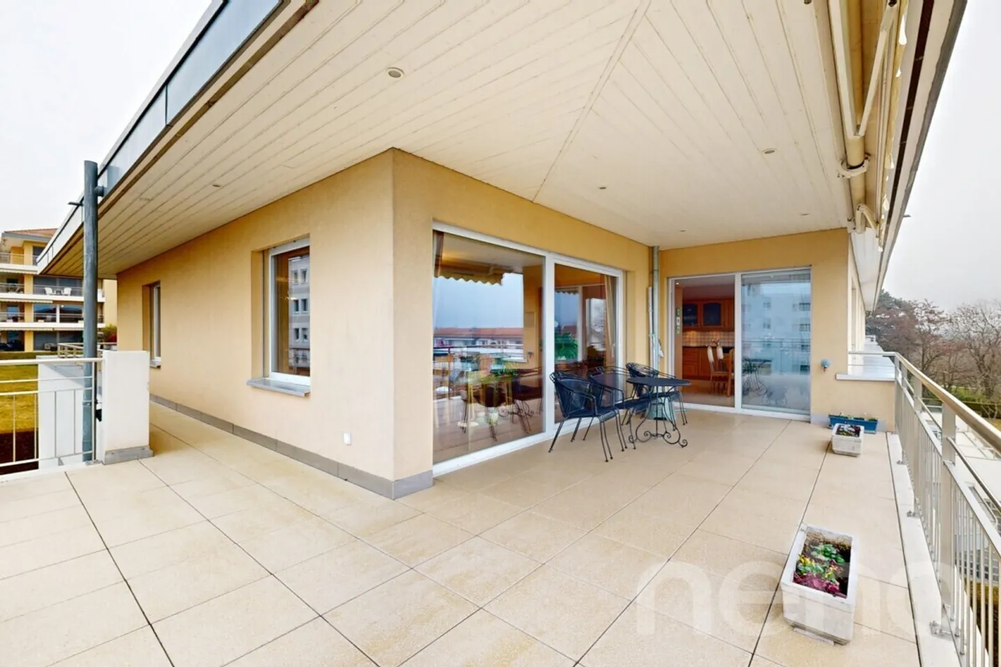 Duplex di prestigio con vista panoramica sul lago di Ginevra e le Alpi - Foto 7 di 12