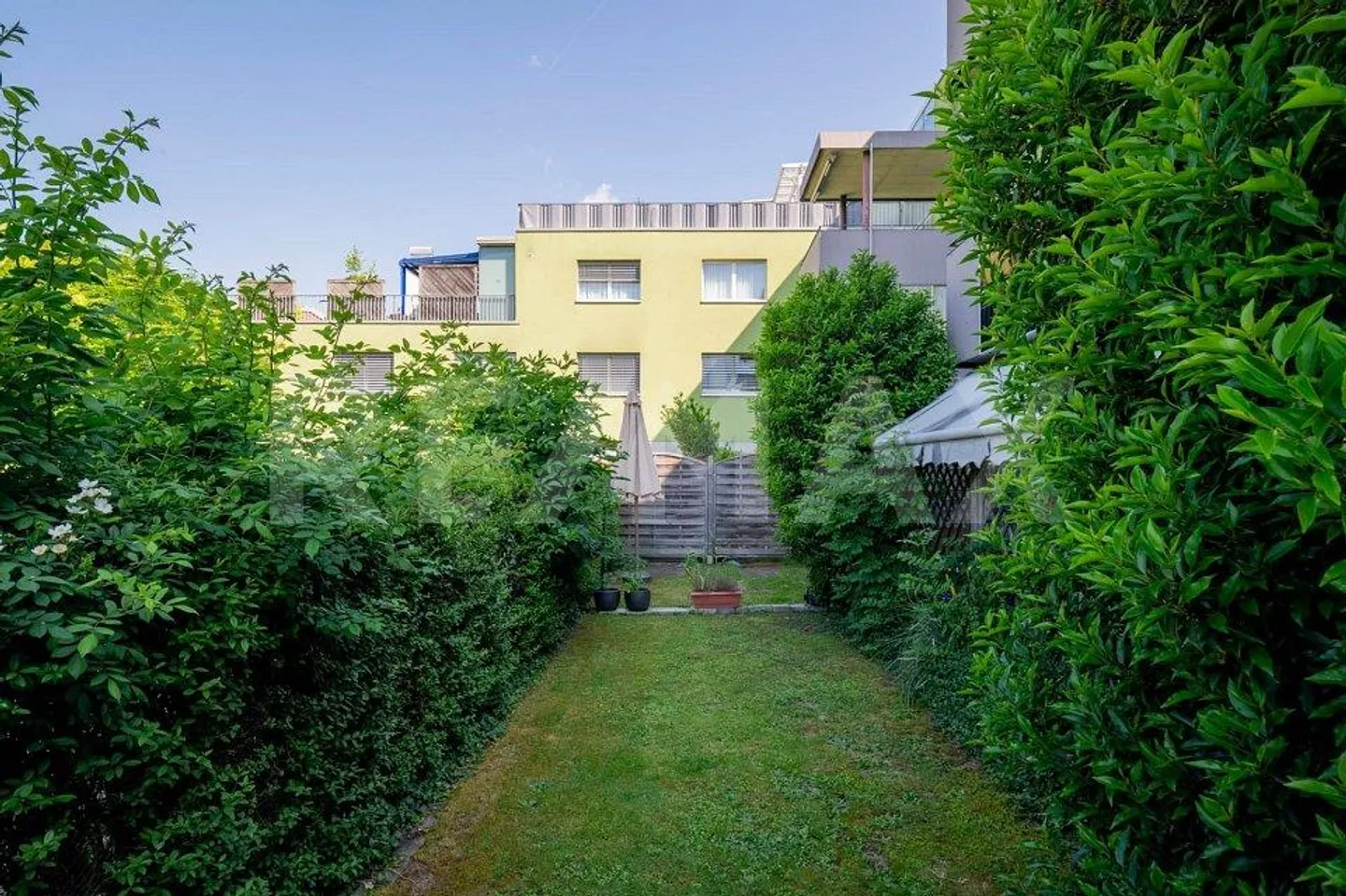 Charming 412 Room Garden Apartment in Buchs (AG) – Your New Home with Comfort Guarantee. - Photo 10 of 13