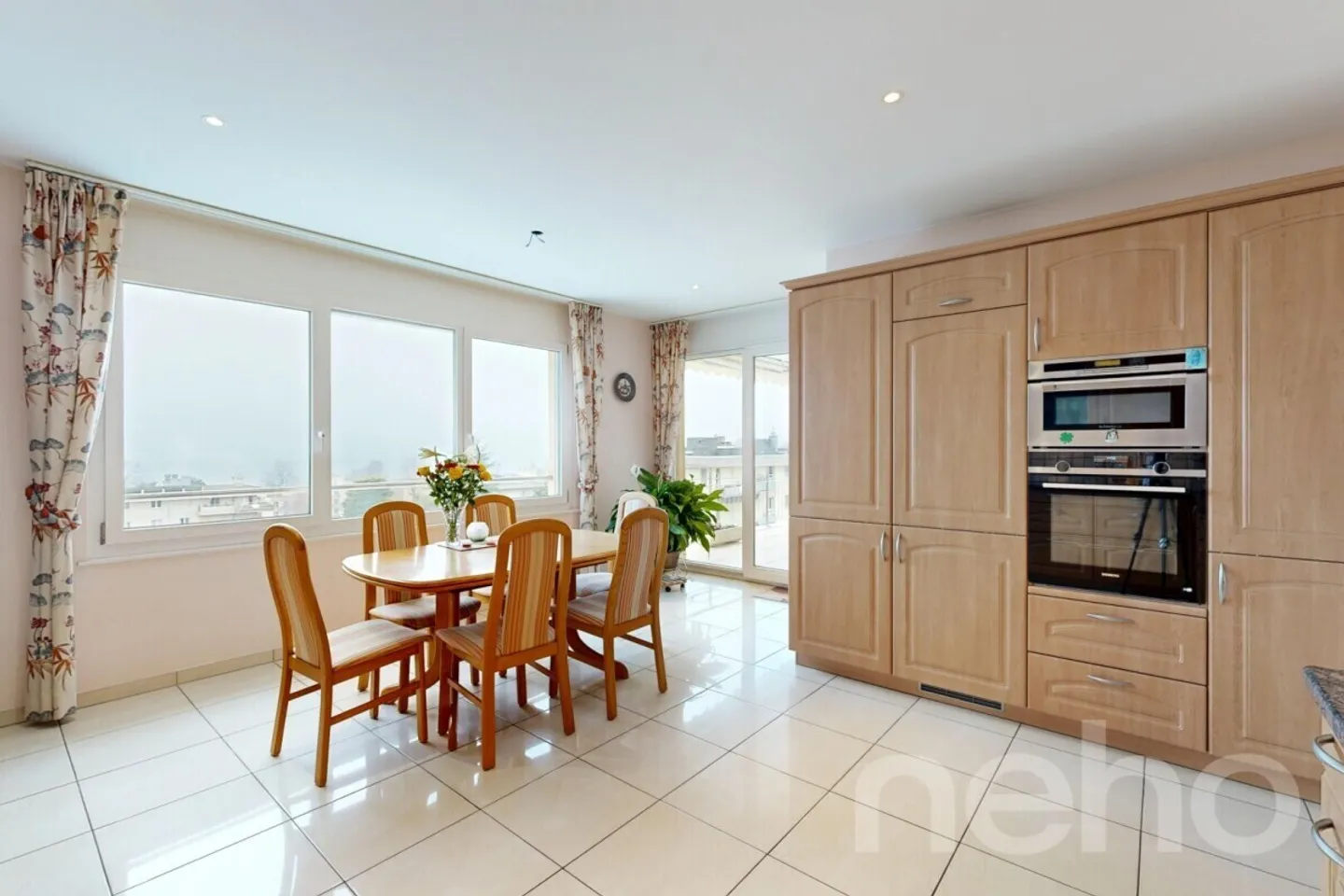 Duplex di prestigio con vista panoramica sul lago di Ginevra e le Alpi - Foto 9 di 12