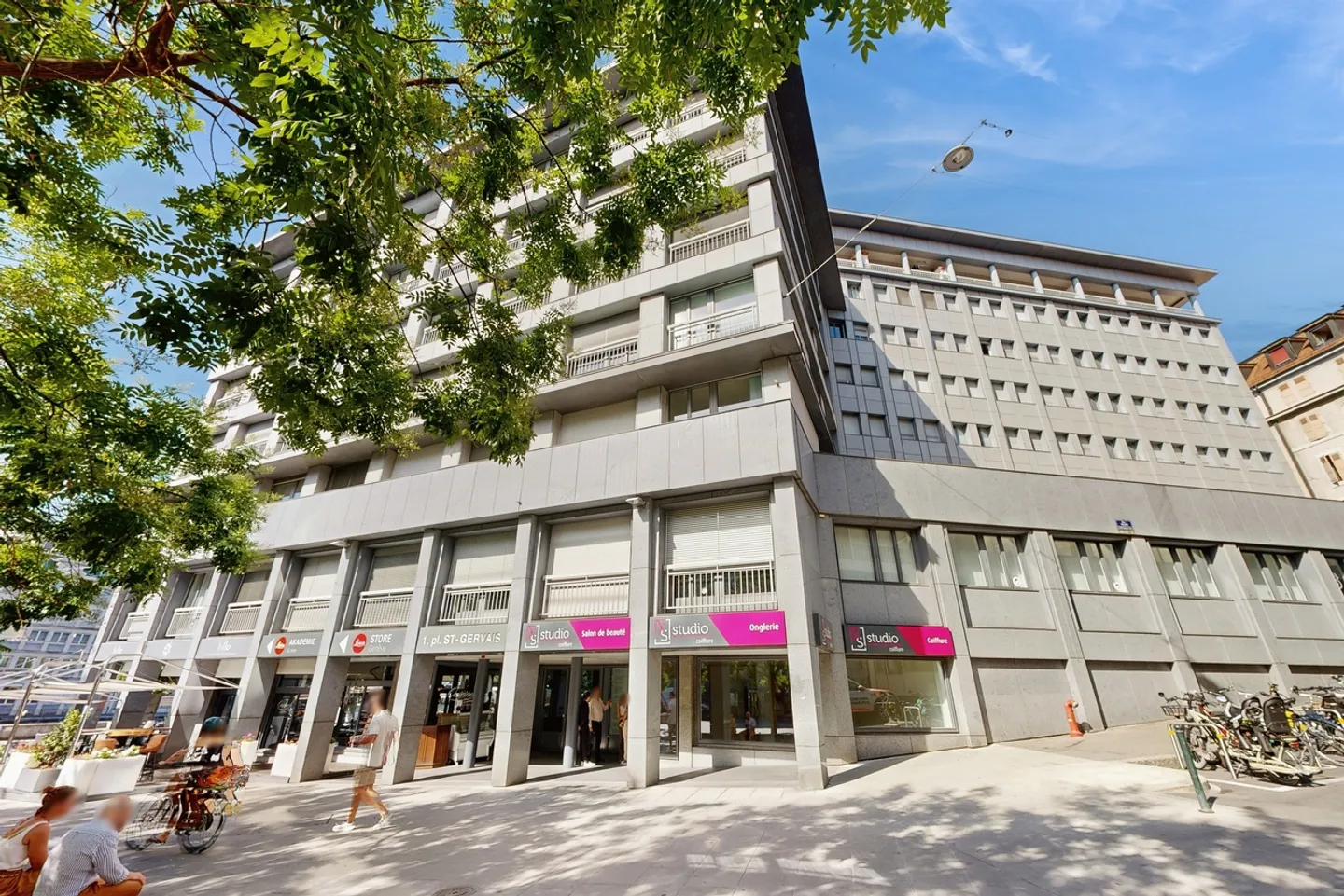 Place St-Gervais 1 - in the business district in the center of Geneva - Photo 3 of 7