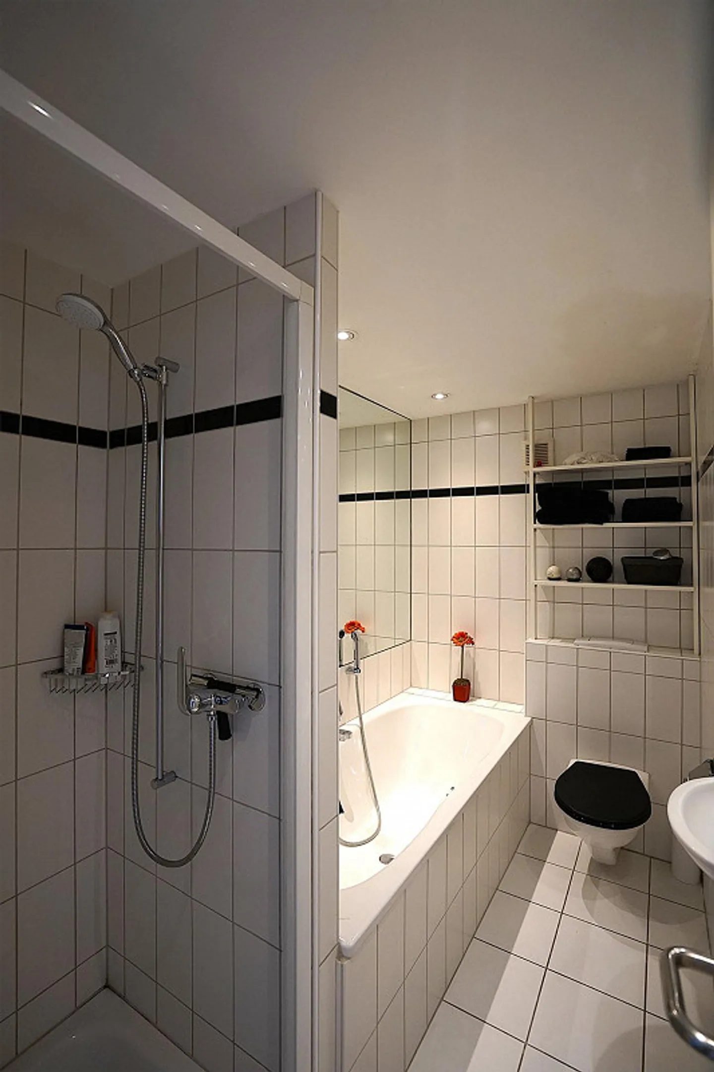 Charming 3-Room Apartment in Stäfa - Photo 10 of 14