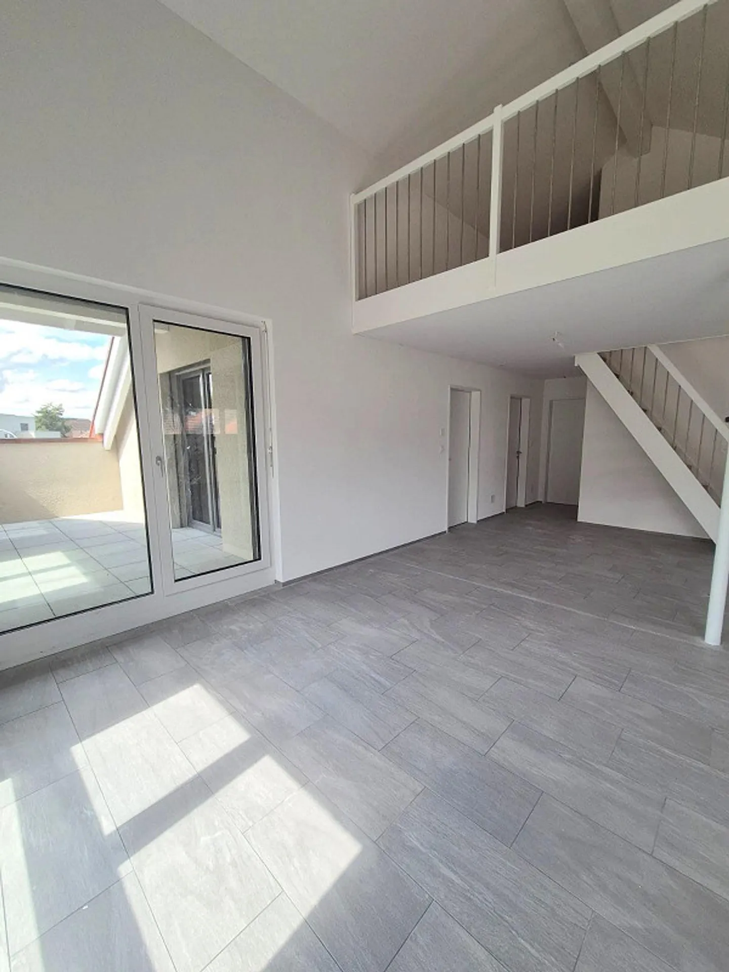 Neue 4.5-Zimmer Penthouse-Wohnung - Foto 3 von 13