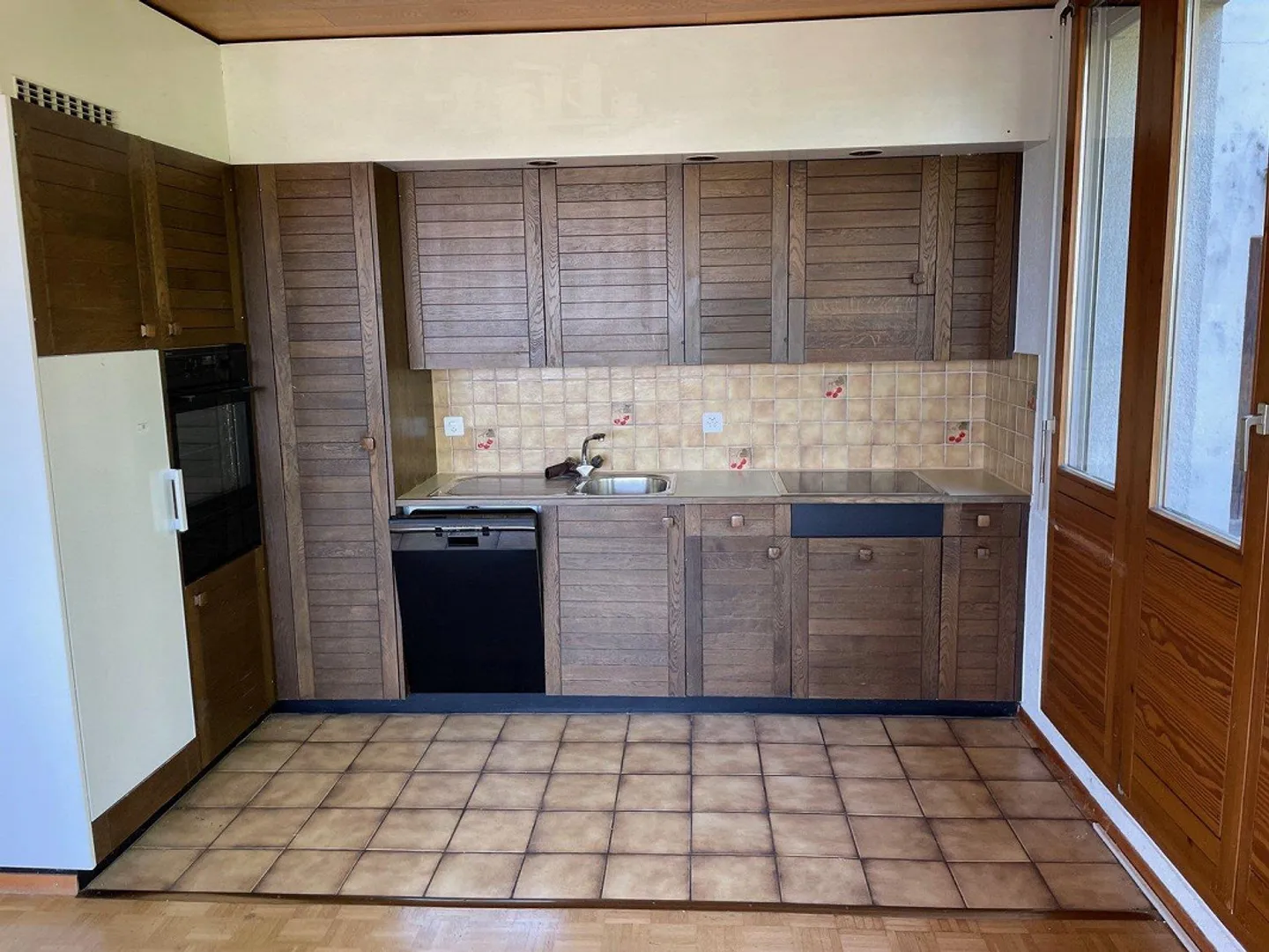 Charming apartment with private access in a quiet residential area - Photo 6 of 10
