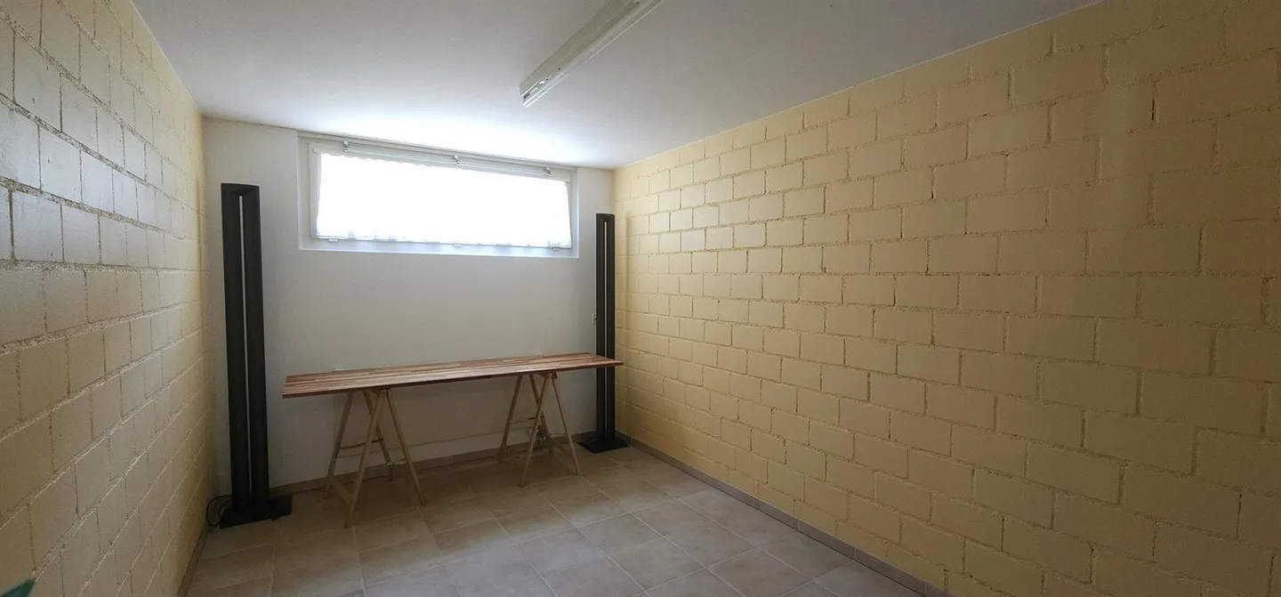 Ruhig gelegene, sanierte 3.5-Zimmerwohnung mit Hobbyraum in Reinach - Foto 10 von 10