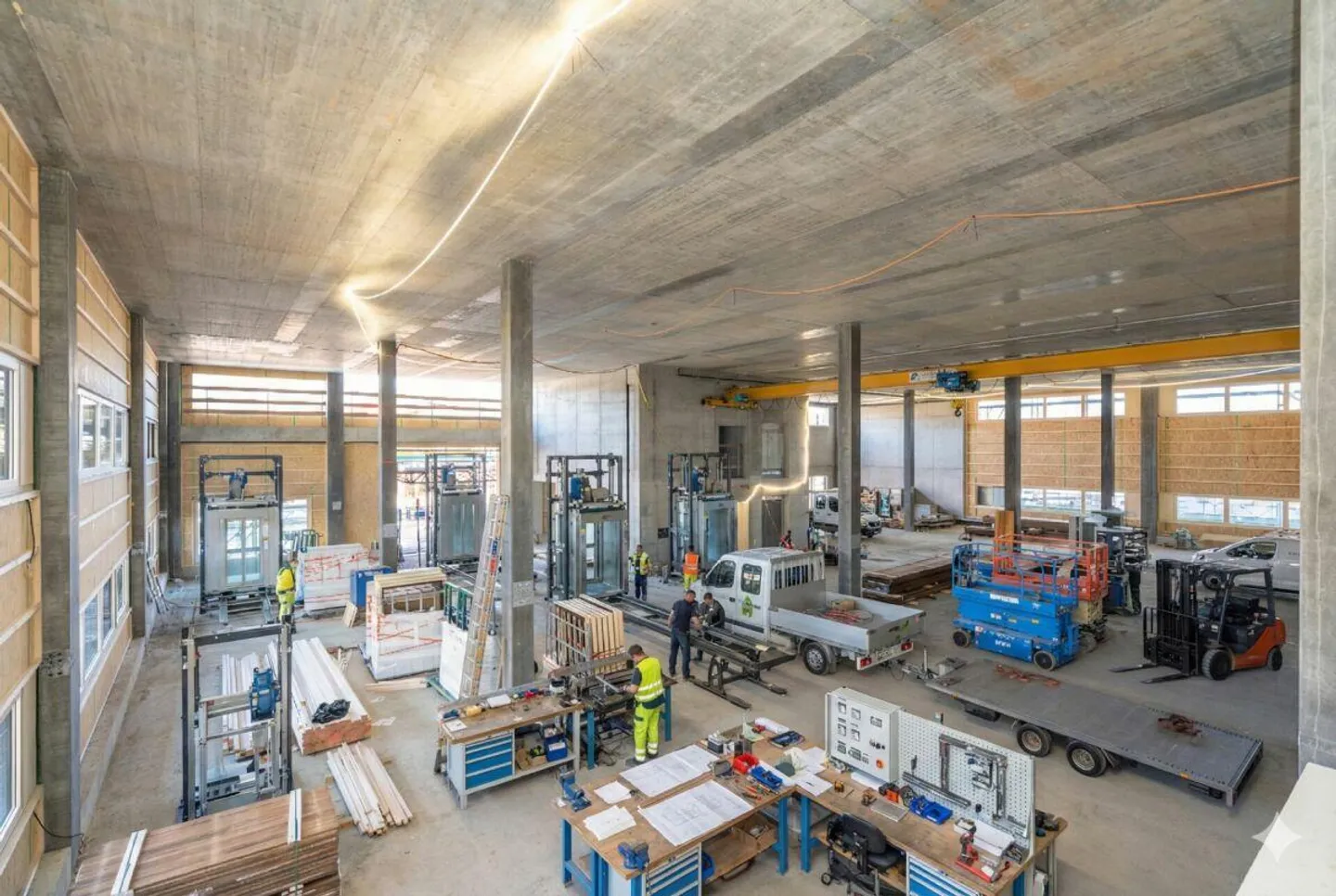 Nouveau Parc d'Activités NEUHUUS - Hall d'Activités avec une Hauteur de Plafond de 7,8 m - Photo 5 sur 7