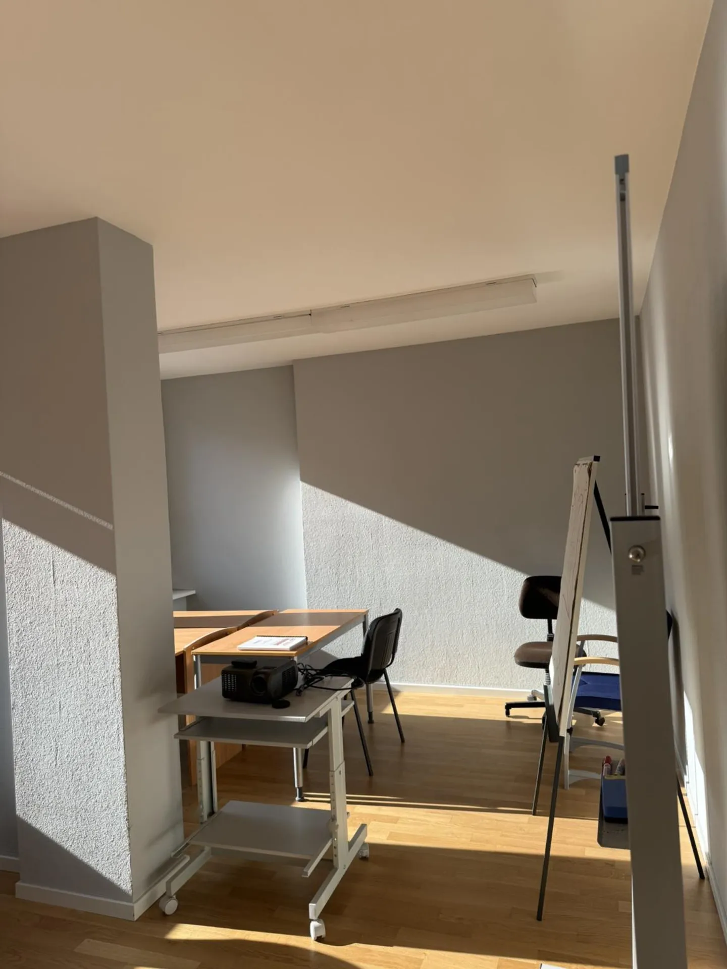 Your new office in Acacias, in the heart of the PAV - Photo 6 of 8