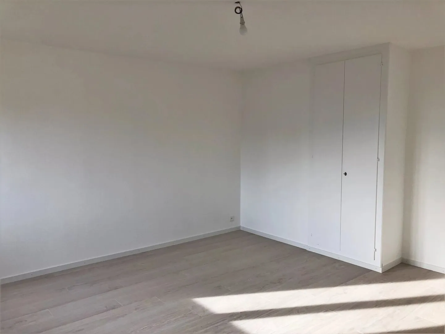 Bel appartamento luminoso di 3 locali a St-Légier - Foto 7 di 12