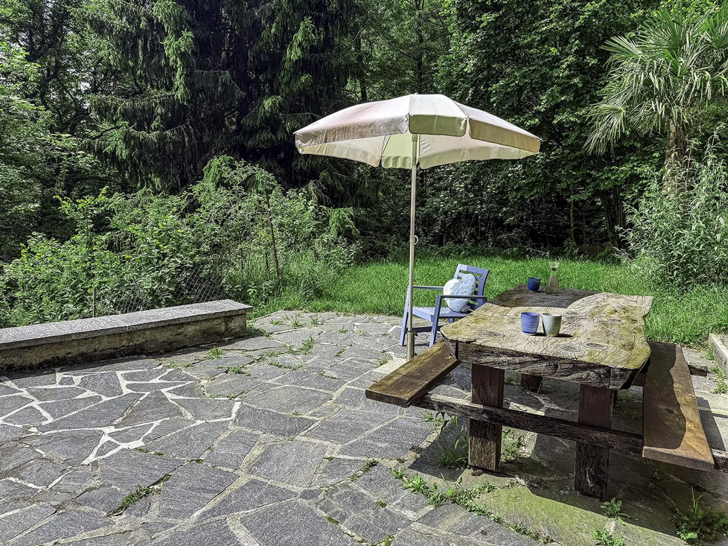 Charmante Rustico befindet sich in Scareglia, im Val Colla. Lugano - Foto 2 von 27