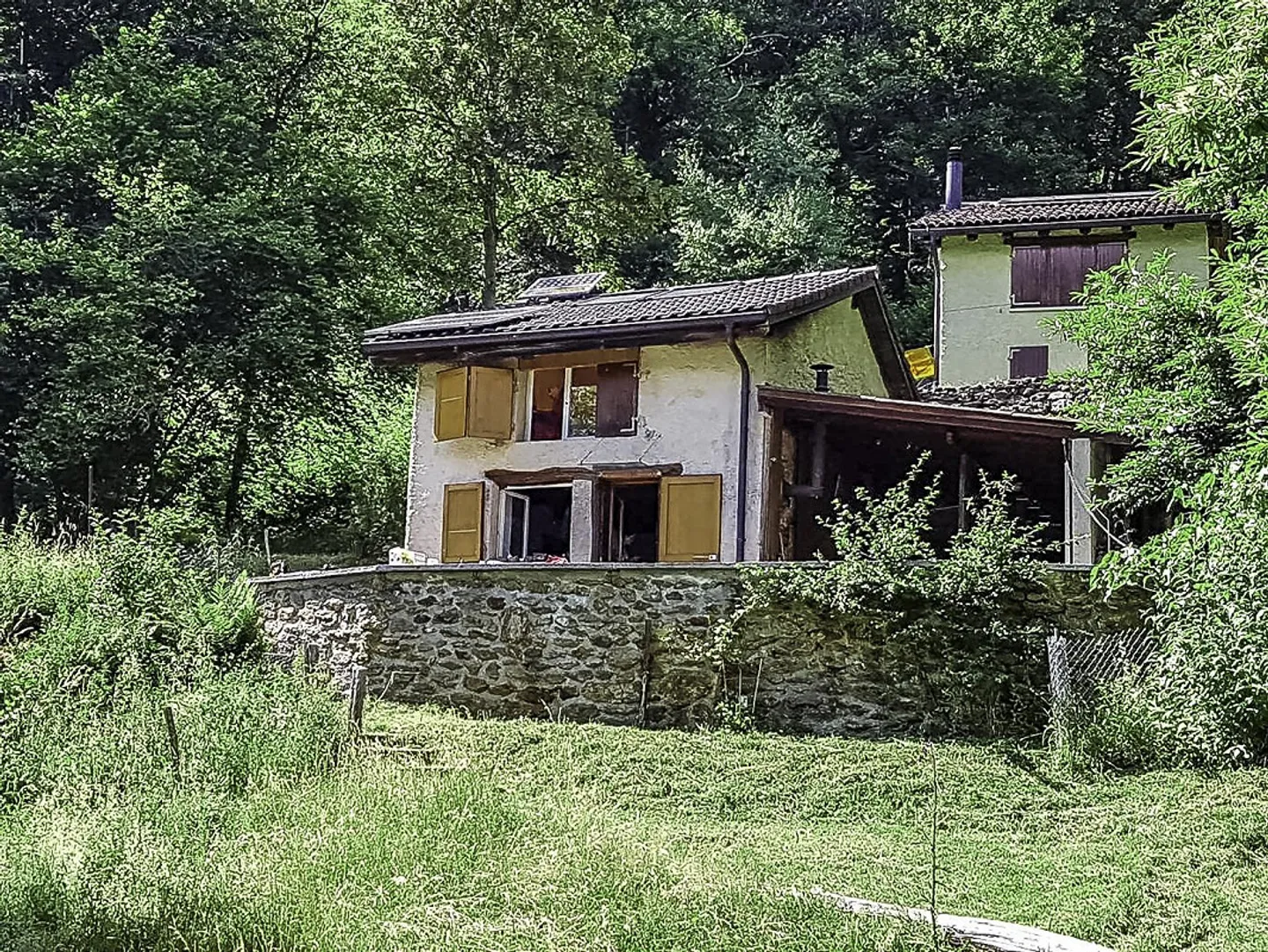 Charmante Rustico befindet sich in Scareglia, im Val Colla. Lugano - Foto 10 von 27