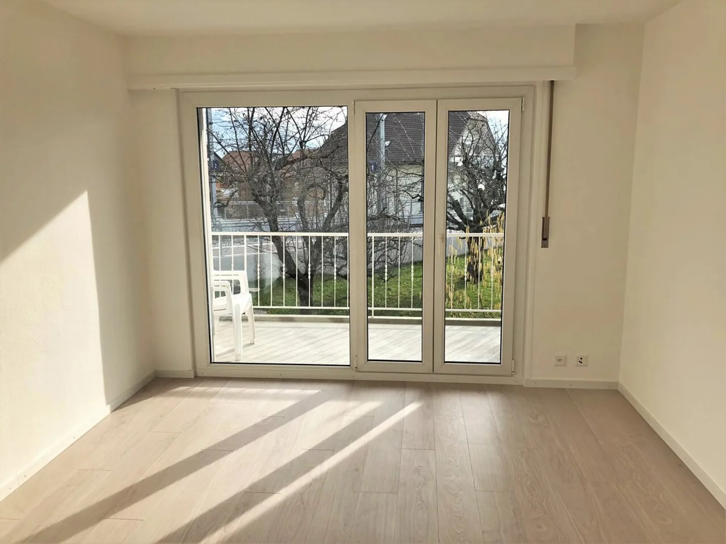 Bel appartamento luminoso di 3 locali a St-Légier - Foto 11 di 12