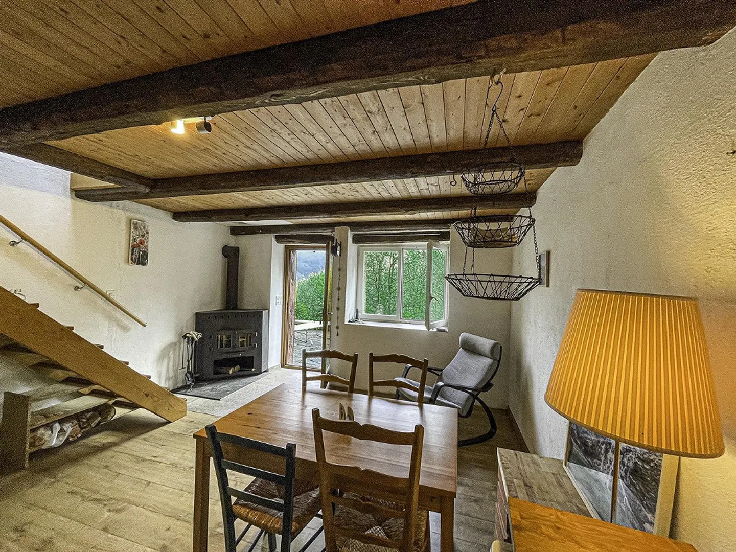 Charmante Rustico befindet sich in Scareglia, im Val Colla. Lugano - Foto 11 von 27