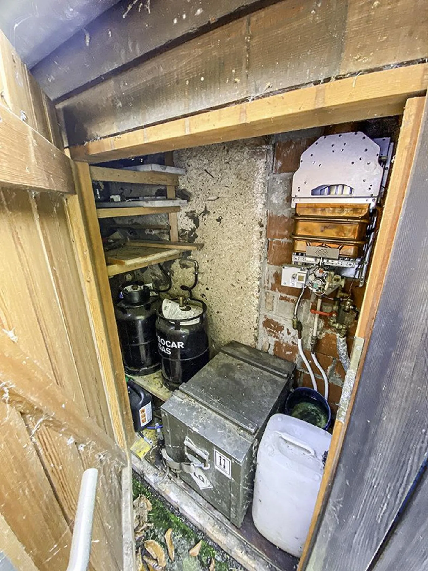 Charmante Rustico befindet sich in Scareglia, im Val Colla. Lugano - Foto 23 von 27