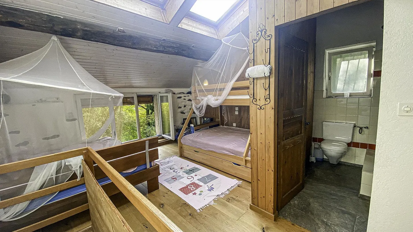 Charmante Rustico befindet sich in Scareglia, im Val Colla. Lugano - Foto 15 von 27