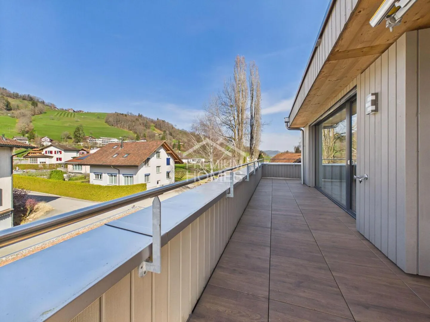 Luxuriöse Attikawohnung mit Terrasse - Foto 8 von 11