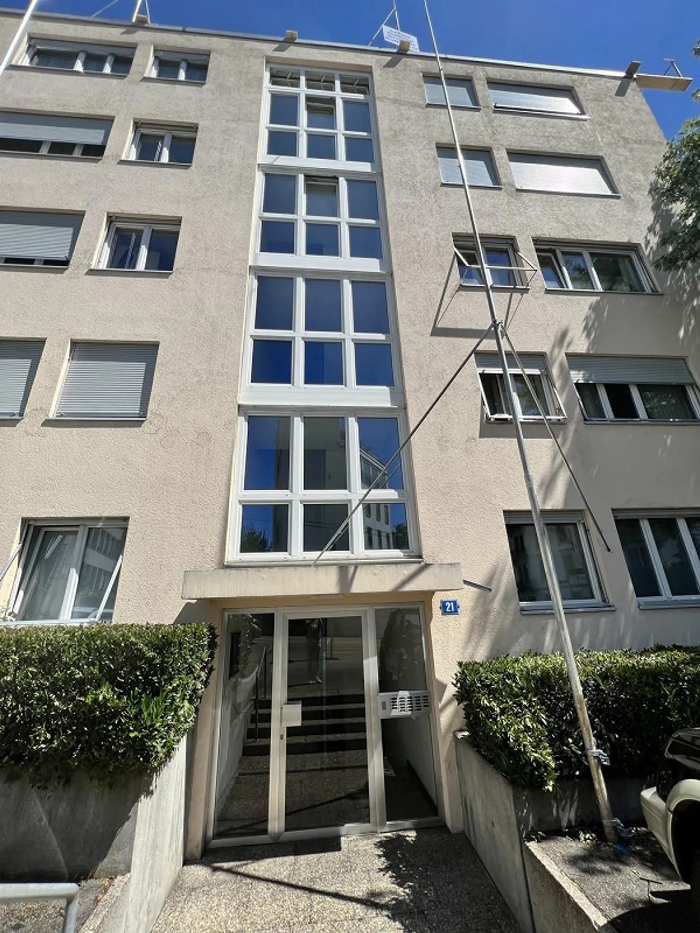 Dans un emplacement calme et ensoleillé - Photo 1 sur 6