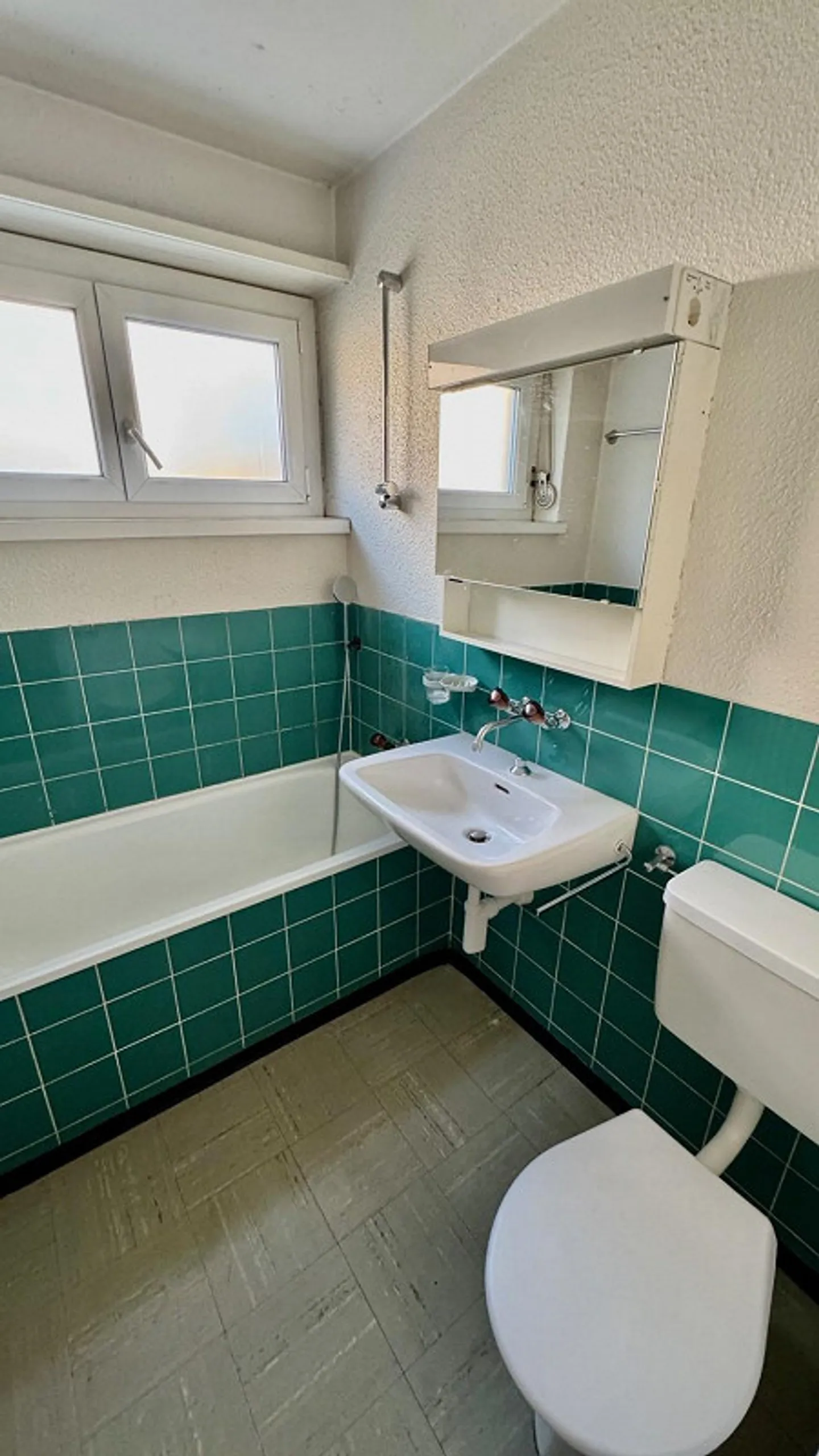 Dans un emplacement calme et ensoleillé - Photo 4 sur 6