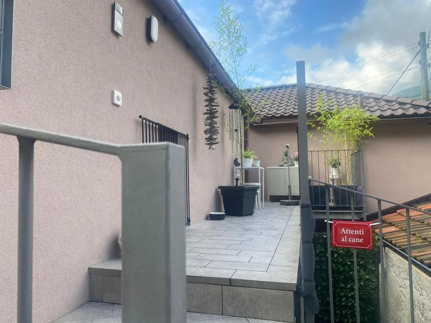 Casa plurifamiliare ristrutturata - Foto 9 di 13