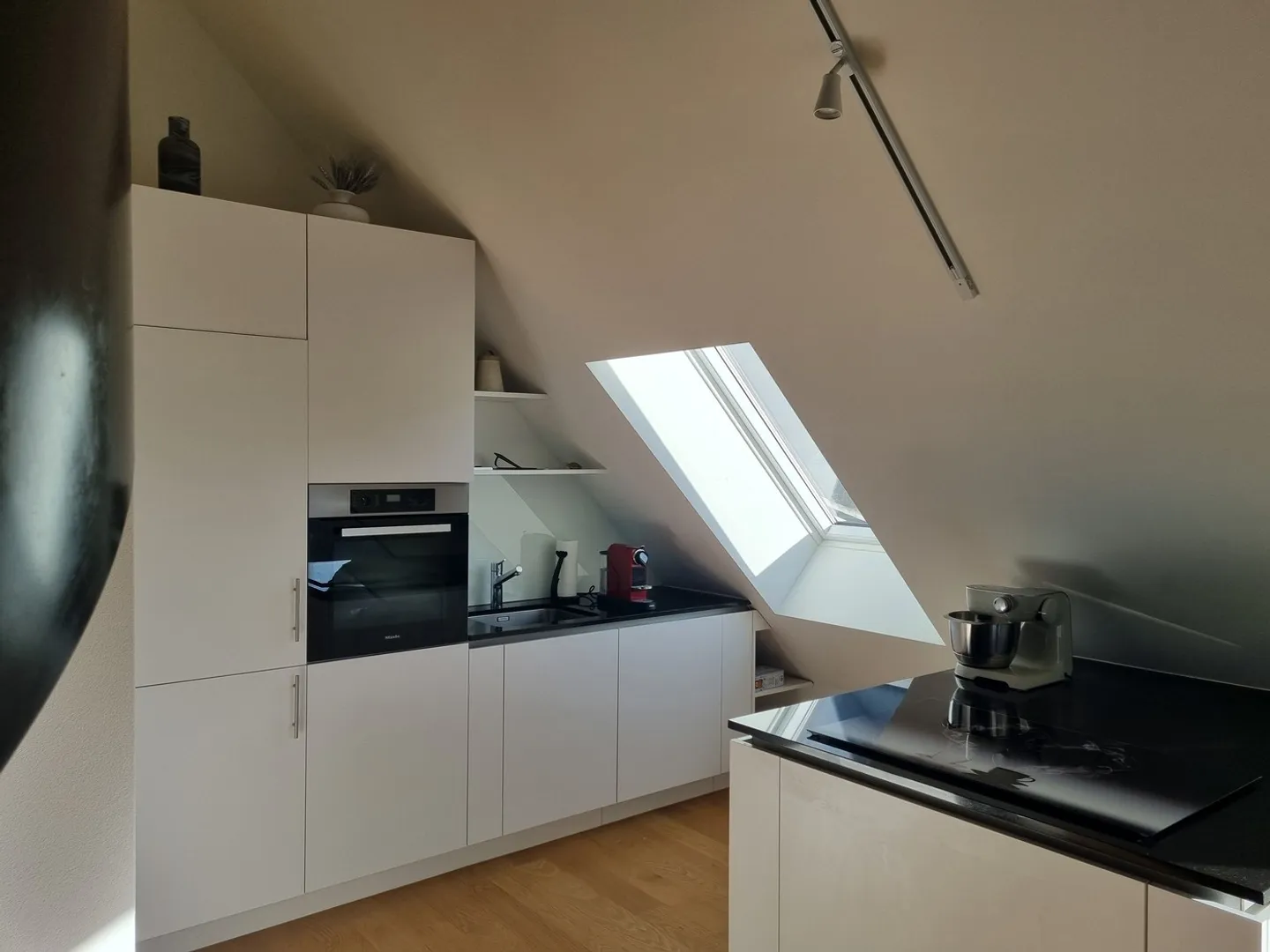 Bright spacious 3.5 room apartment - Photo 2 of 7