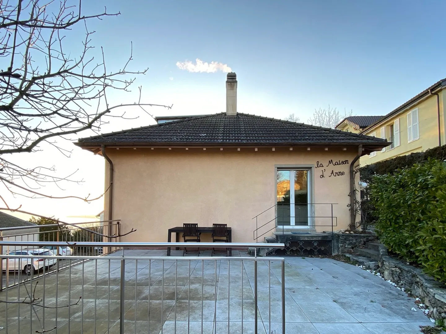 Appartamento di 3,5 locali e soppalco a Neuchâtel con vista sul lago - Foto 3 di 11