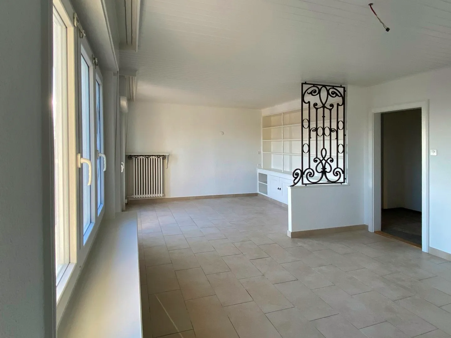 Appartamento di 3,5 locali e soppalco a Neuchâtel con vista sul lago - Foto 4 di 11