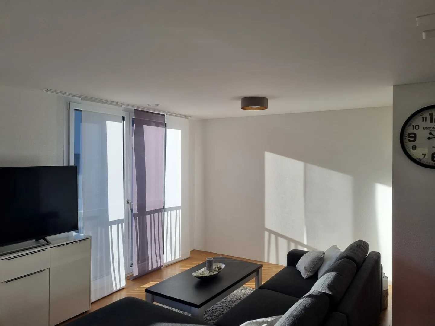 Bright spacious 3.5 room apartment - Photo 5 of 7
