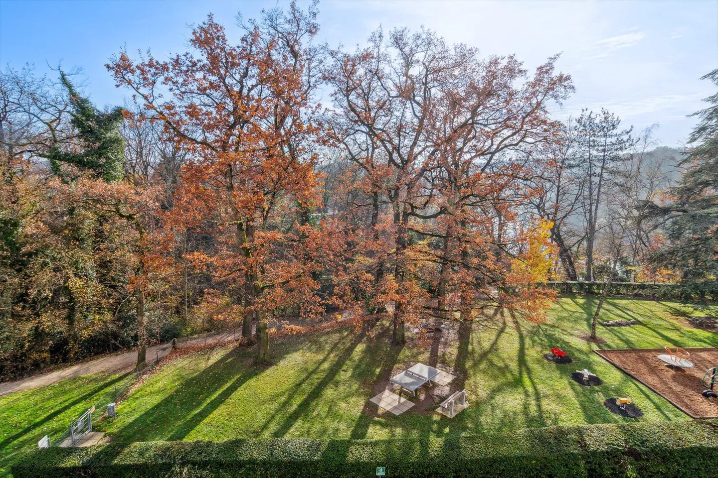 Appartement avec 4 pièces et vue sur le Rhin / Rénovation complète requise - Photo 1 sur 7