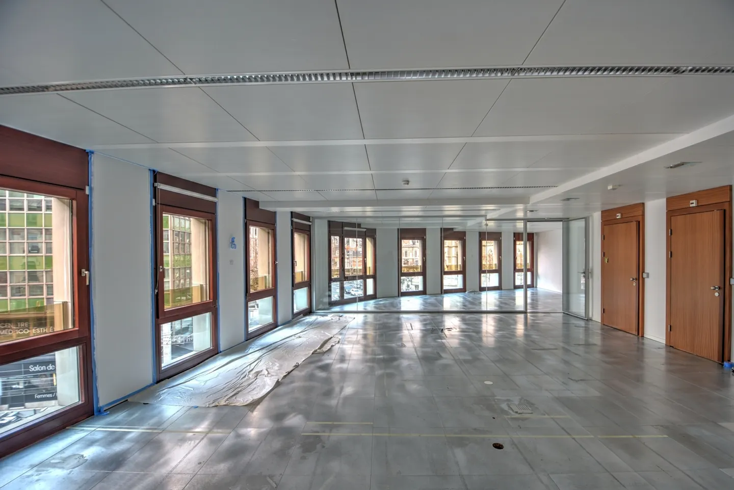 Uffici luminosi di 217 m² vicino alla stazione - Foto 2 di 5