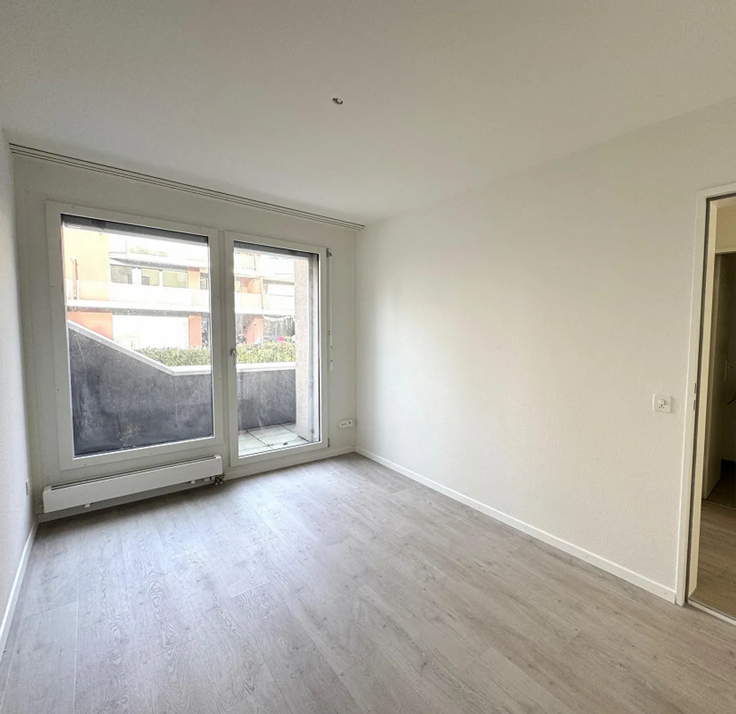 Sonnige Parterrewohnung mit blick ins Grüne - Foto 8 von 9