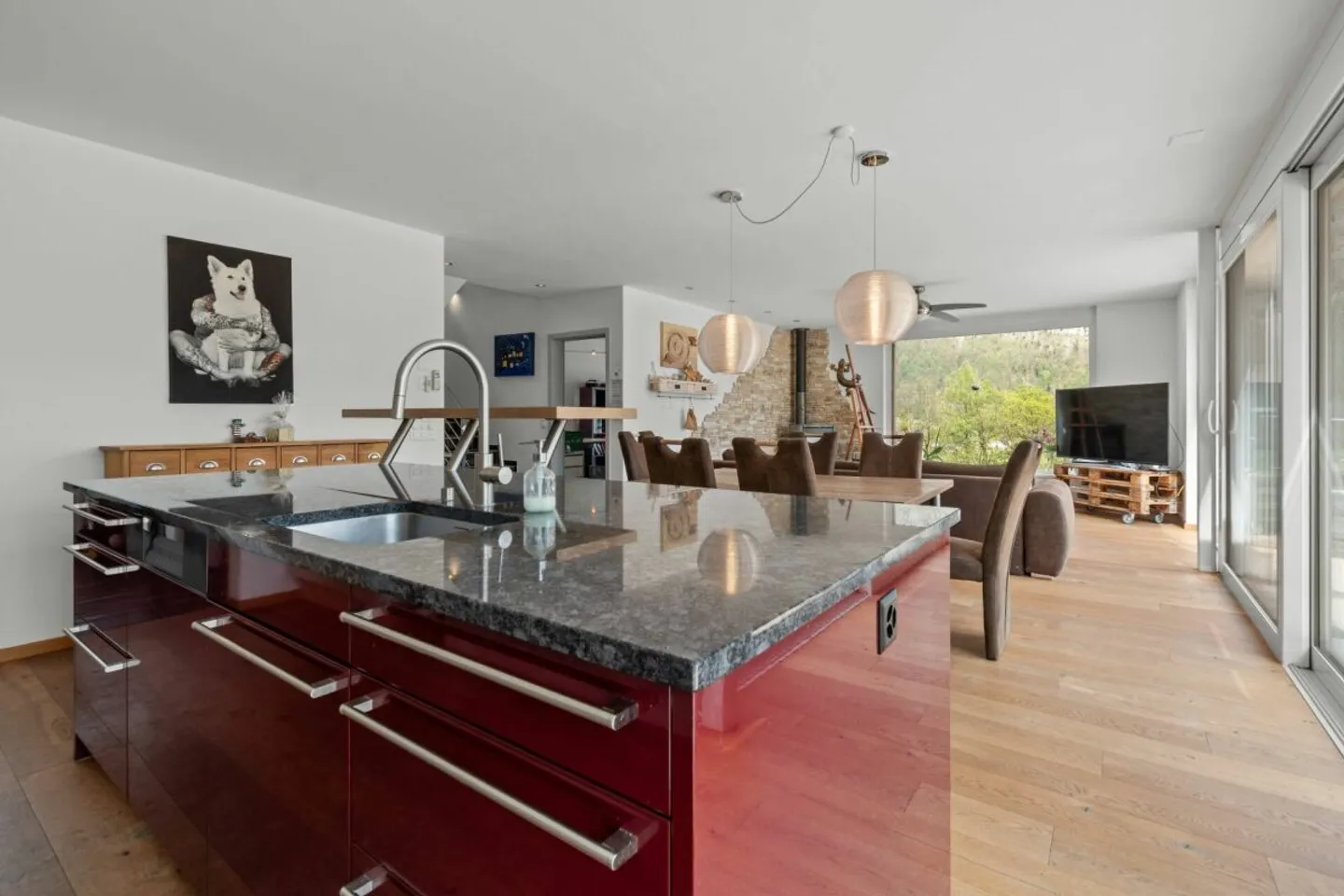 SUR LE ROC | Moderne, inondée de lumière, emplacement élevé, au bout d'une impasse, vue impressionnante sur la vallée jusqu'à la Bündner Herrschaft - Photo 21 sur 39