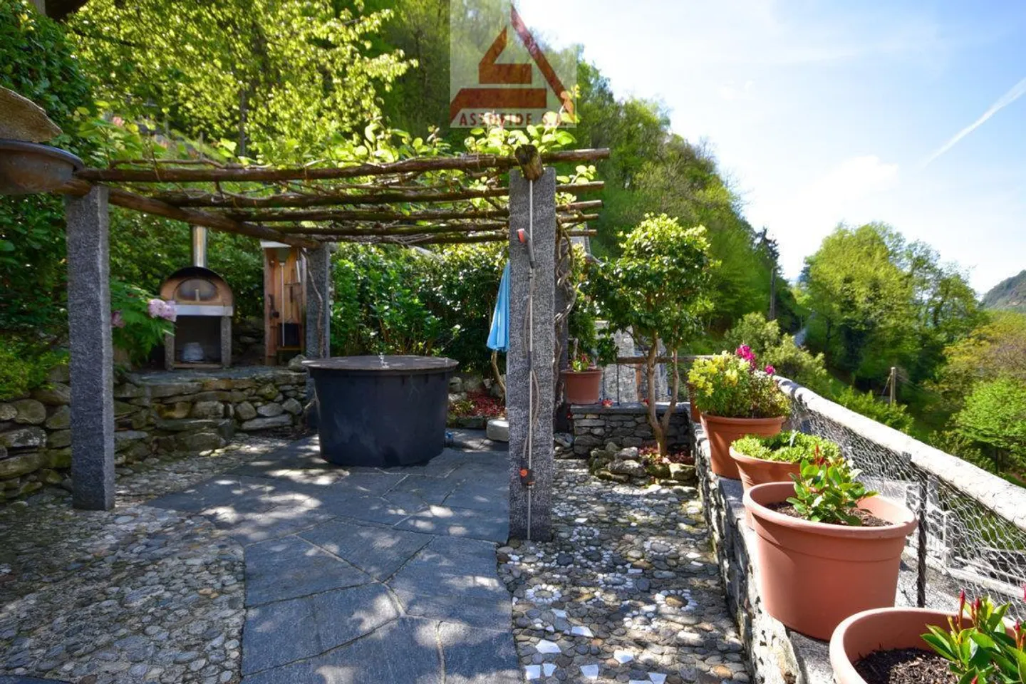 Un petit coin rien que pour vous ! - Photo 4 sur 7