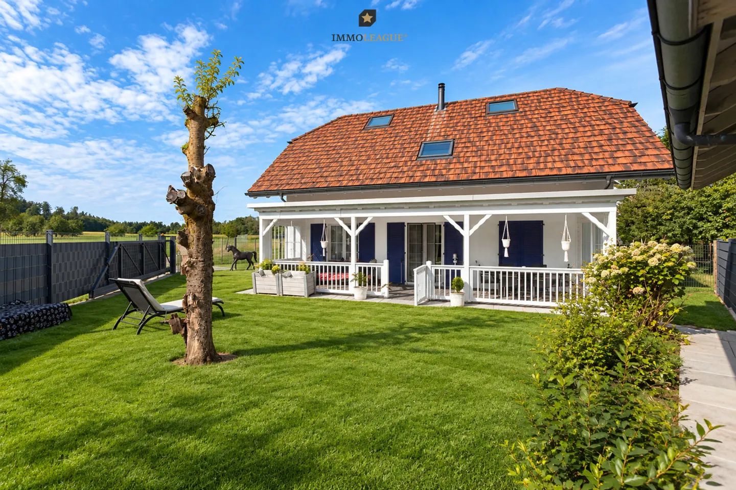 Ihr Traum vom Landleben: Exklusives Landhaus mit Pferdestall & Weite. - Photo 3 sur 9