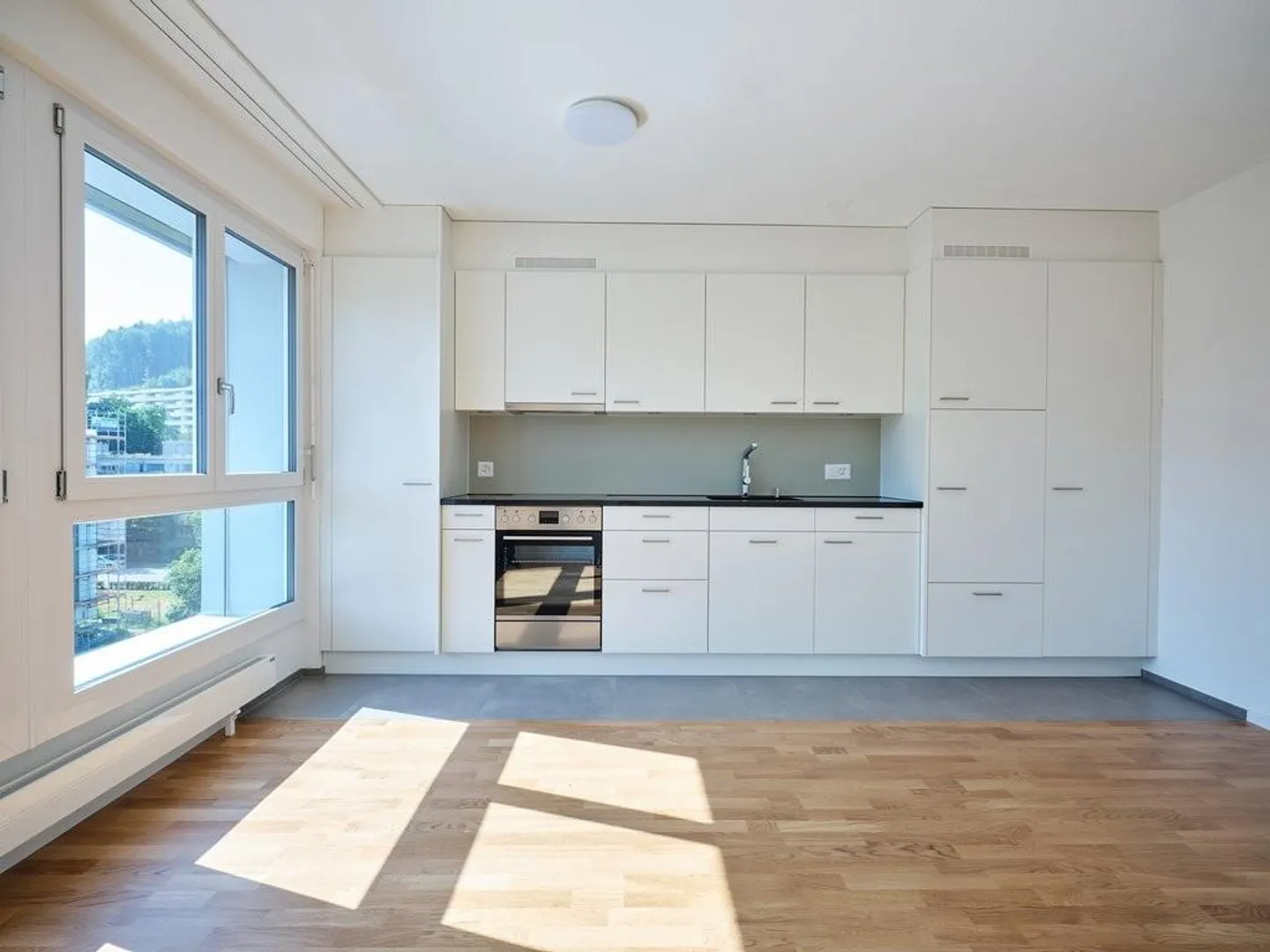 Charmant appartement 1 pièce à louer! - Photo 3 sur 7