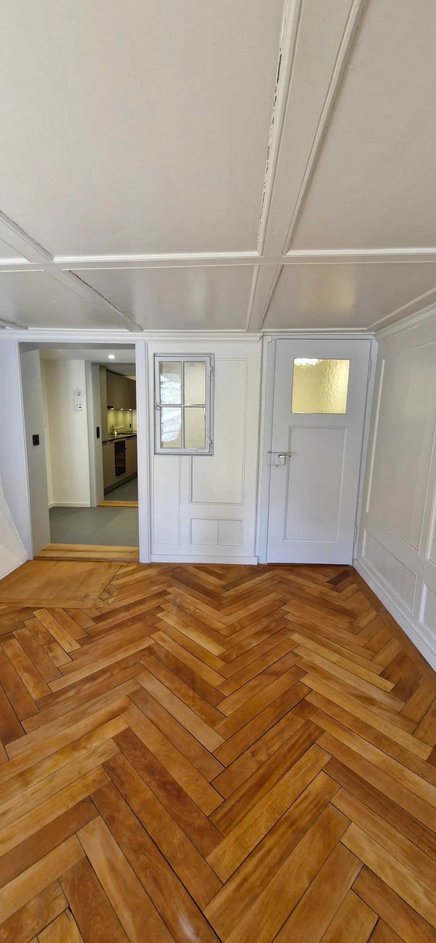 Bijou appositamente ristrutturato di 2 1/2 stanze nel centro storico - Foto 10 di 15