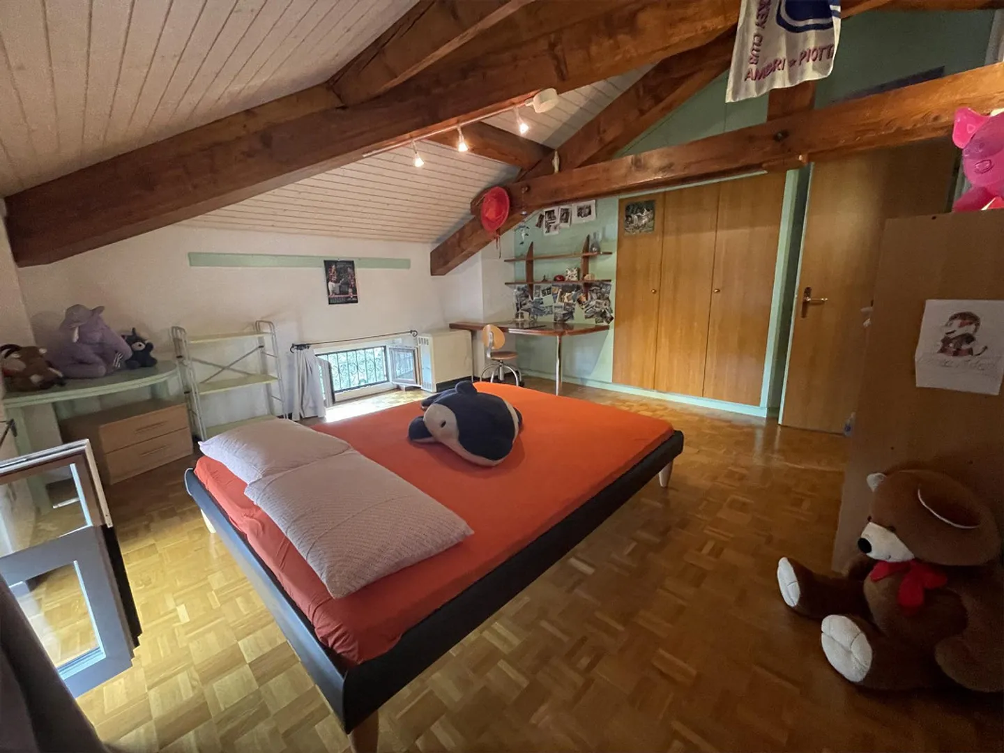 SCHÖNES UND GERÄUMIGES HAUS 5.5 MIT GARTEN UND DOPPELGARAGE - Foto 12 von 13