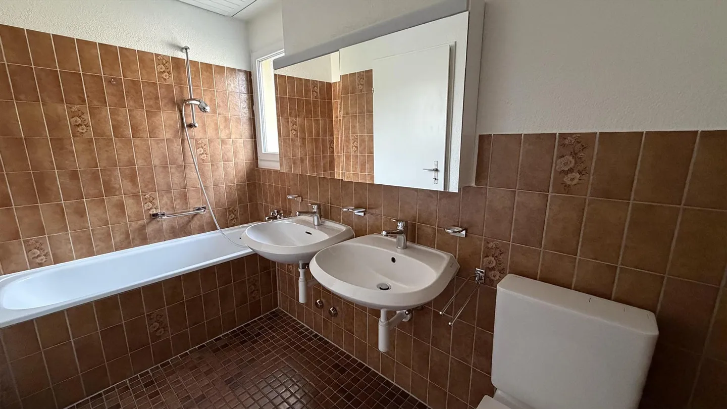 Limitato fino al 28.02.2030 / Appartamento di 4.5 locali a Tann - Foto 7 di 8