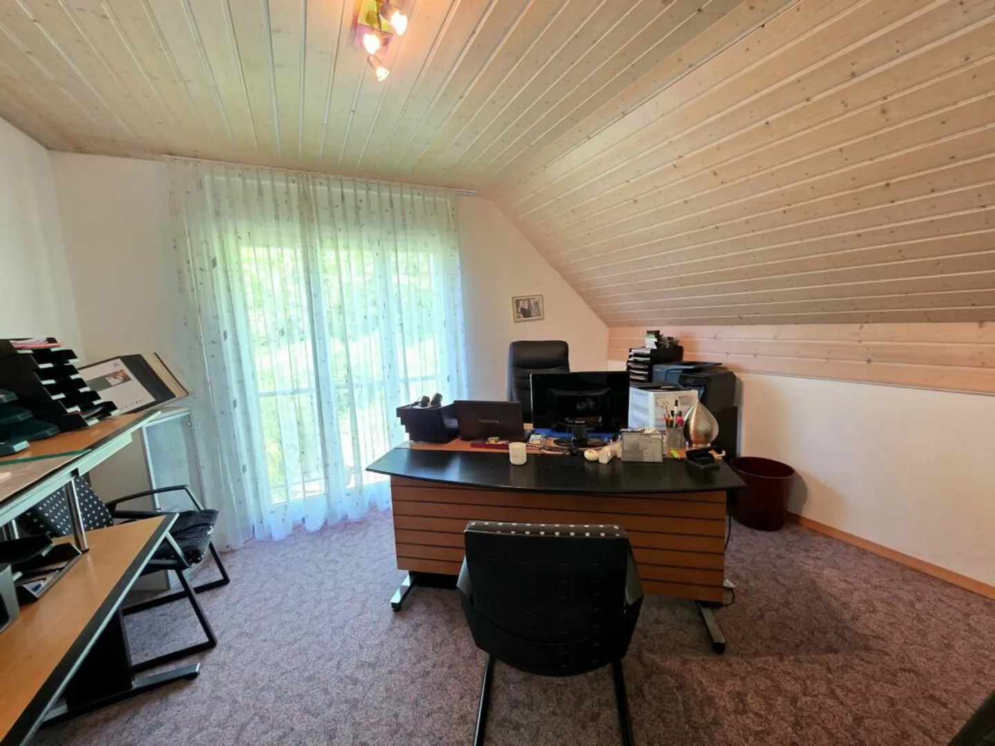 Family-friendly 5.5-room single-family house with large garden in Gränichen - Photo 9 of 17