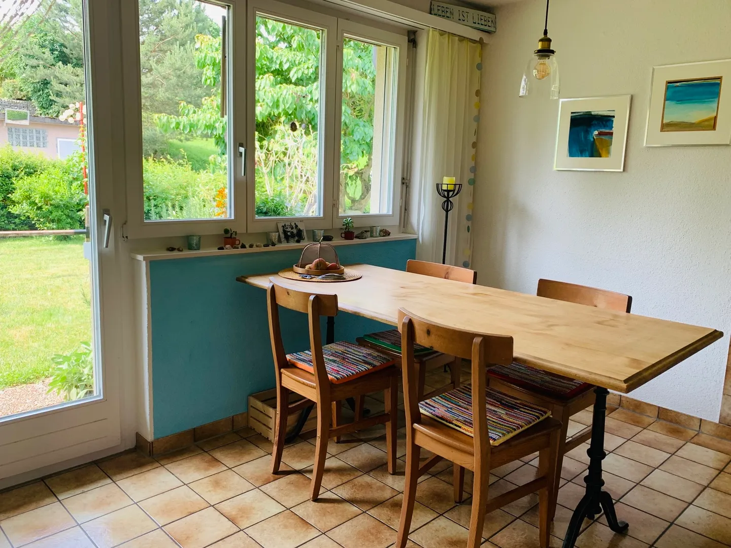 Charmantes Haus mit Garten - Foto 2 von 4