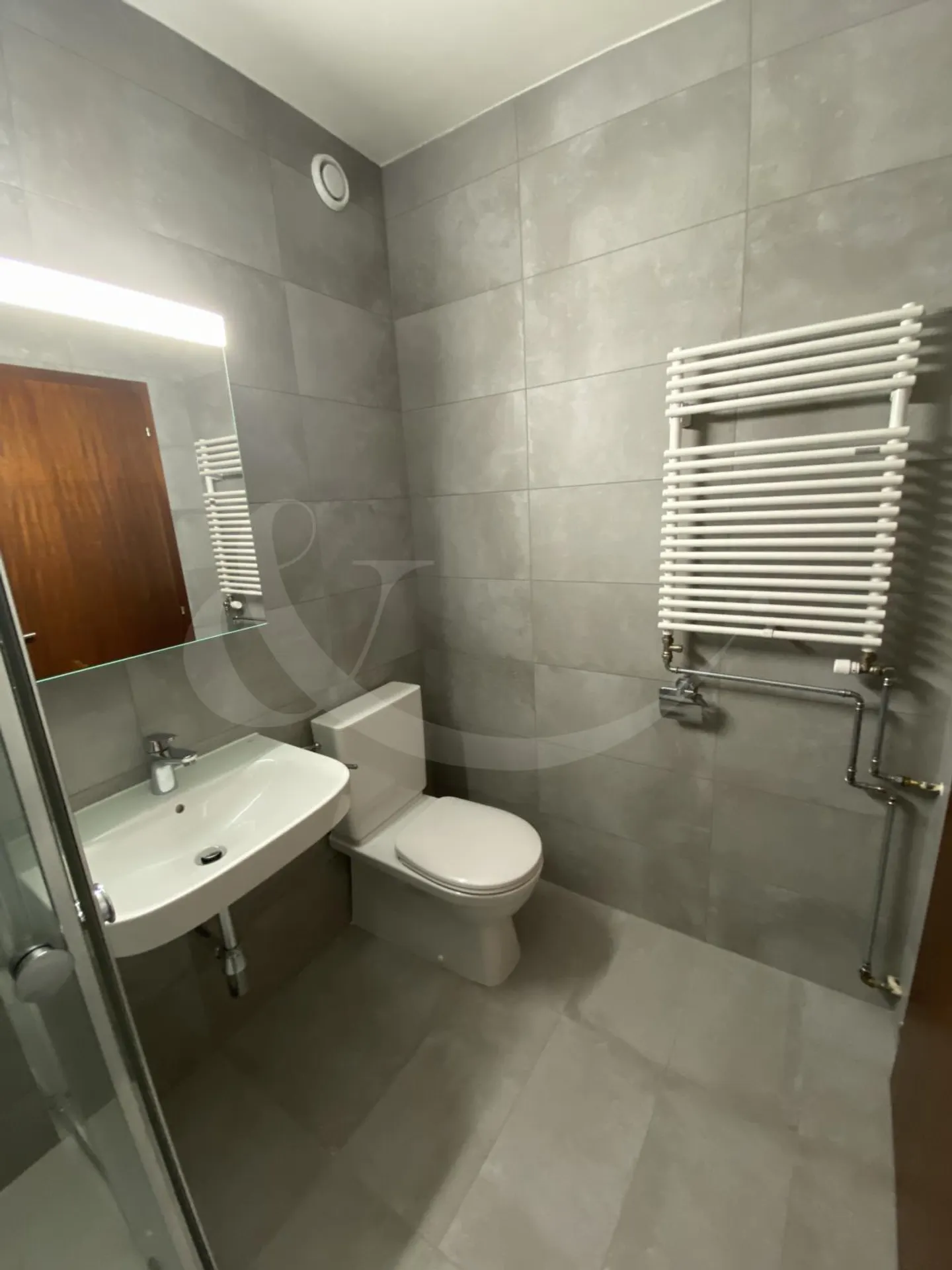 Renoviertes Apartment in Collonge - Foto 2 von 3