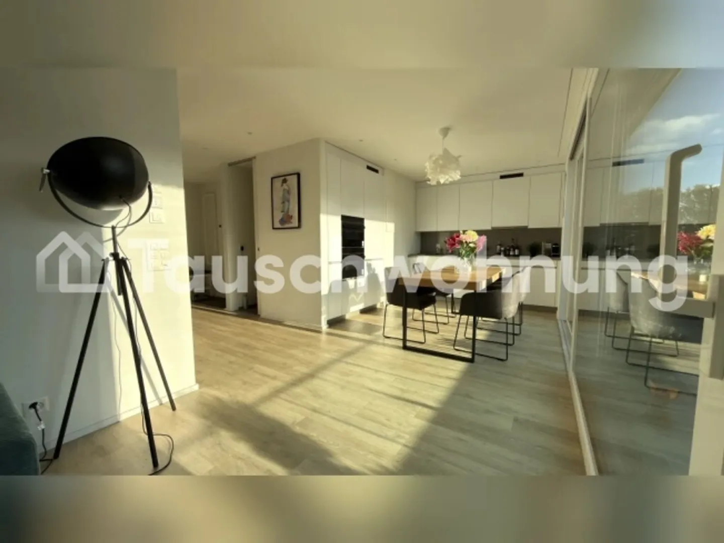 Attique à louer - Photo 2 sur 9